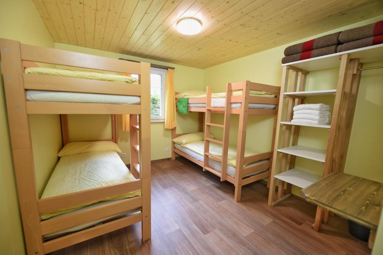 Schutzenbach Backpackers For Adults 18-35 Hostel Lauterbrunnen Kültér fotó
